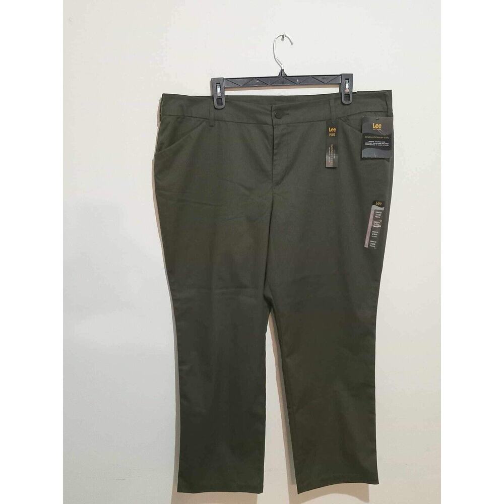 NEW Lee Plus Women's Relaxed Fit Mid Rise Straight Leg Pant Size 24w wrinklefree